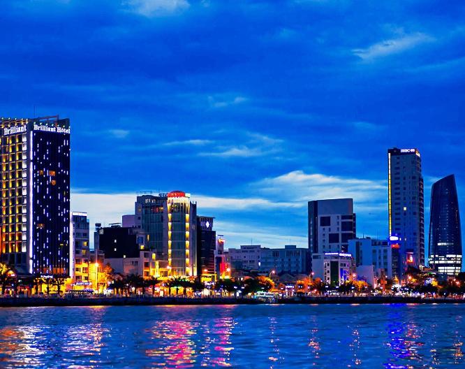 Brilliant Hotel - Außenansicht