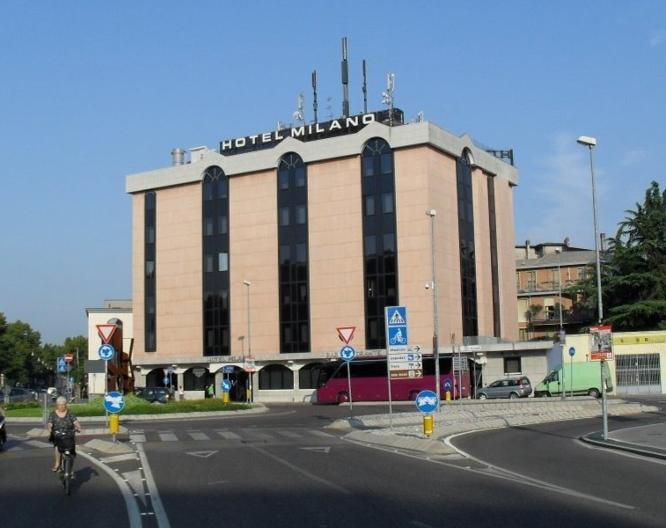 Milano - Außenansicht