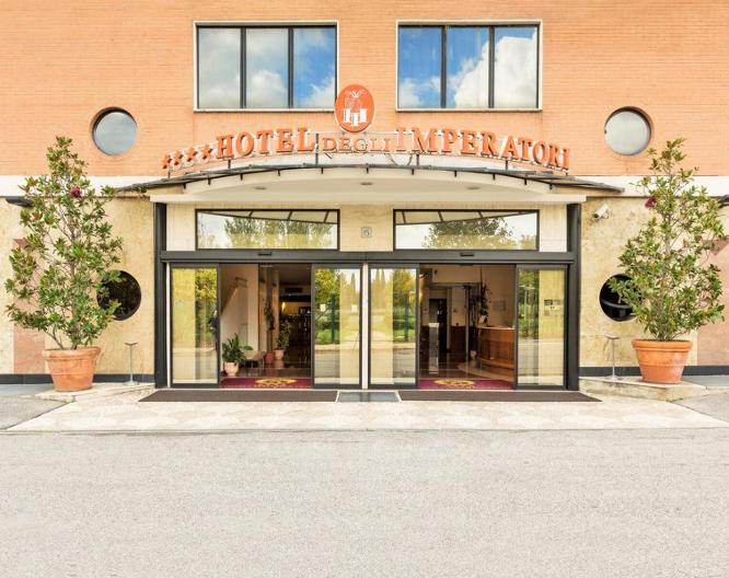 Degli Imperatori - Außenansicht