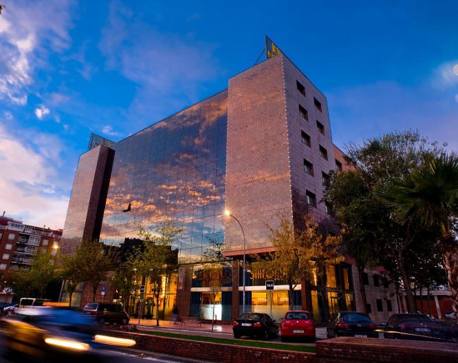 Sallés Hotel Ciutat del Prat - Außenansicht