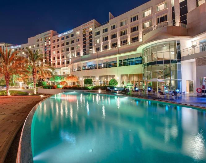 Crowne Plaza Muscat OCEC - Vue extérieure