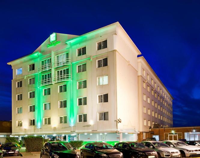 Holiday Inn Basildon - Außenansicht