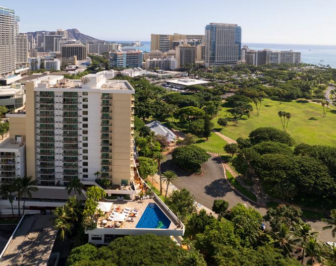 Luana Waikiki Hotel  Suites - Außenansicht