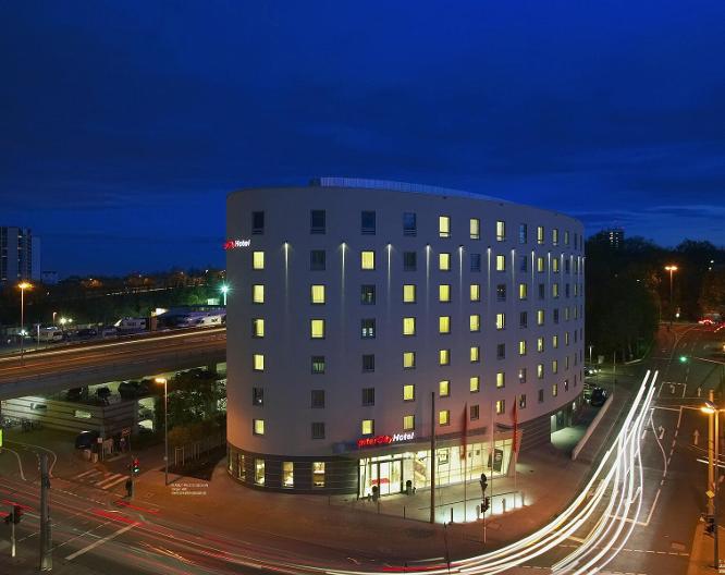 Intercity Hotel Mainz - Außenansicht