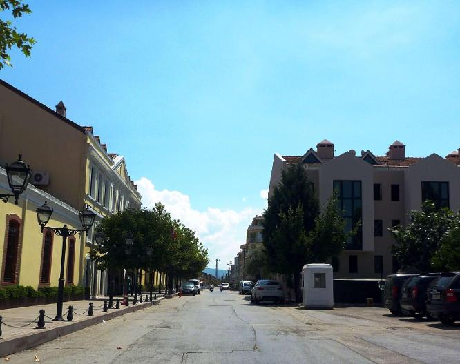 Town Hotel Mudanya - Außenansicht