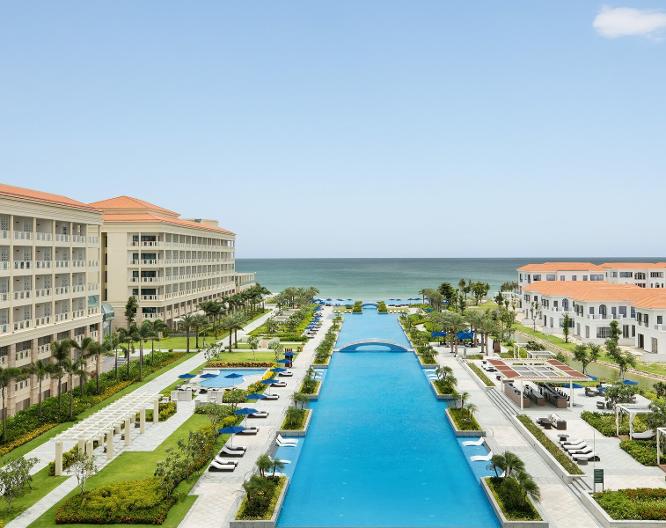 Sheraton Grand Danang Beach Resort and Spa - Außenansicht