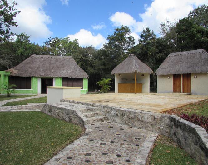 Chicanná Ecovillage Resort - Außenansicht