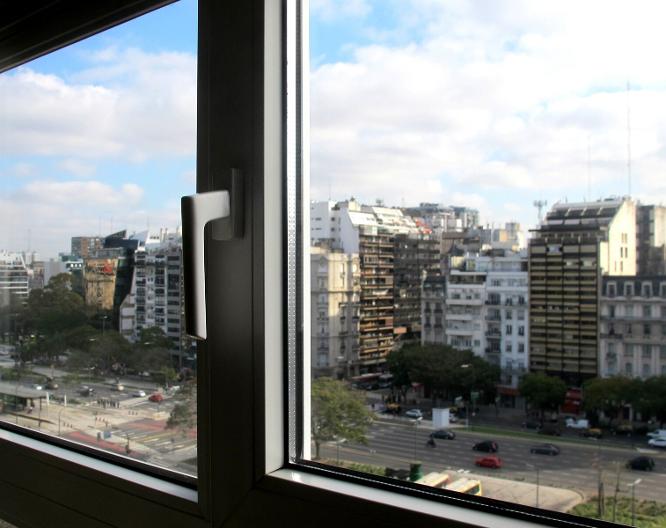 Embajador Hotel - Außenansicht