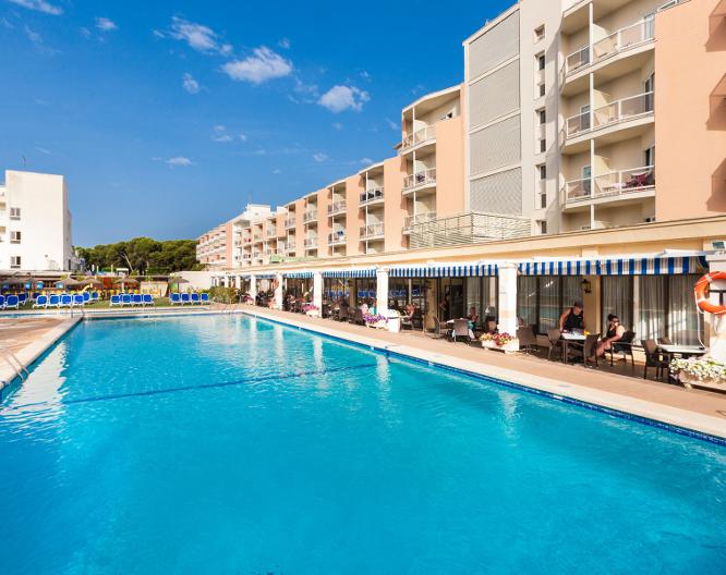 Hotel Globales Playa Santa Ponsa - Außenansicht