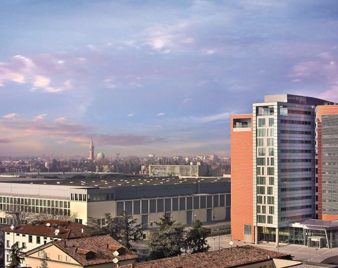 Savhotel Mantegna Padova - Außenansicht