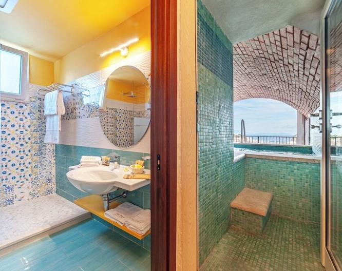 Punta Chiarito Resort - Außenansicht