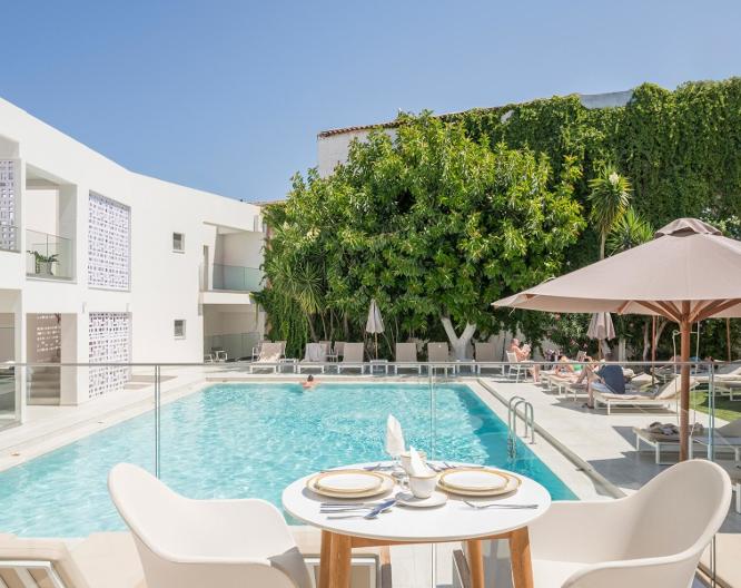 Tarra Hotel - Außenansicht