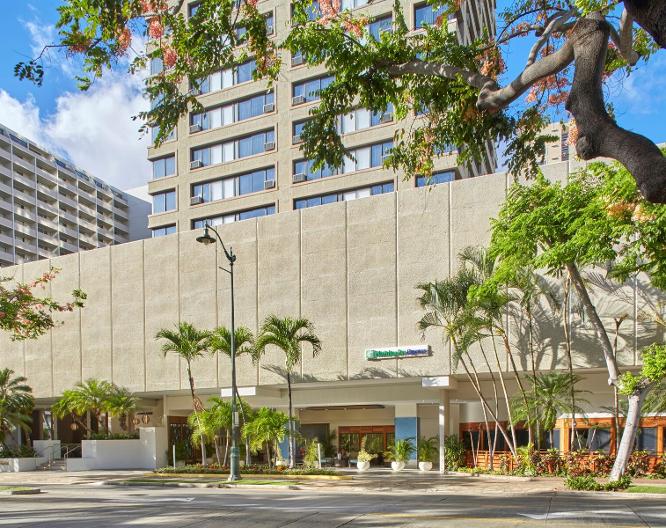 Holiday Inn Express Waikiki - Außenansicht