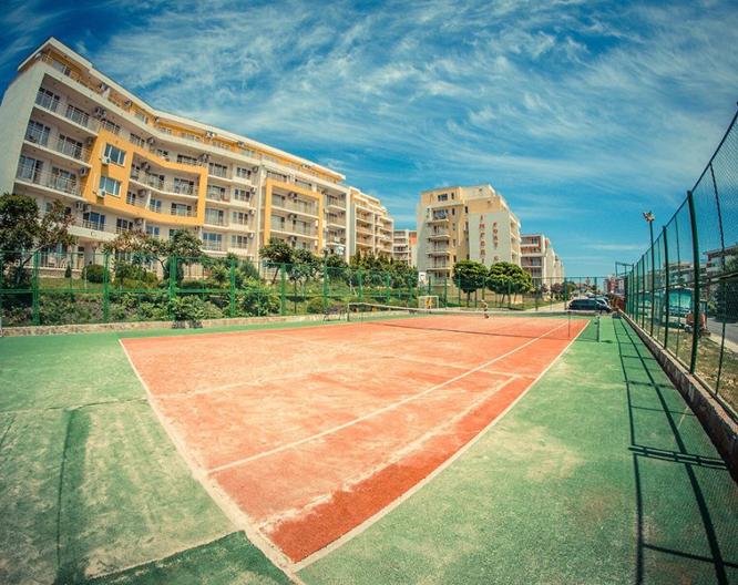 Grand Resort Crown Fort Club - Außenansicht
