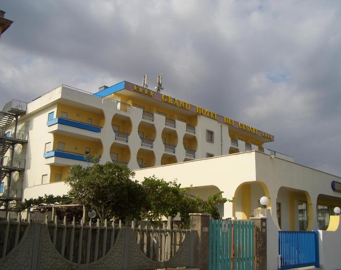 Grand Hotel Dei Cesari - Außenansicht