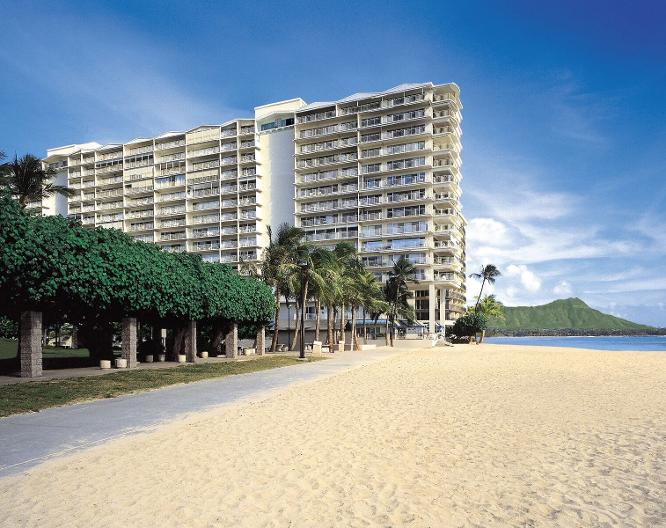 Waikiki Shore by Outrigger - Außenansicht