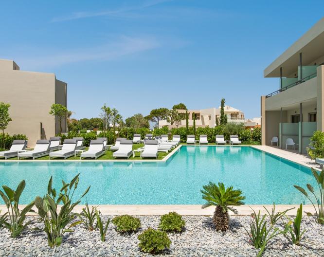 Atlantica Amalthia Beach Hotel - Außenansicht