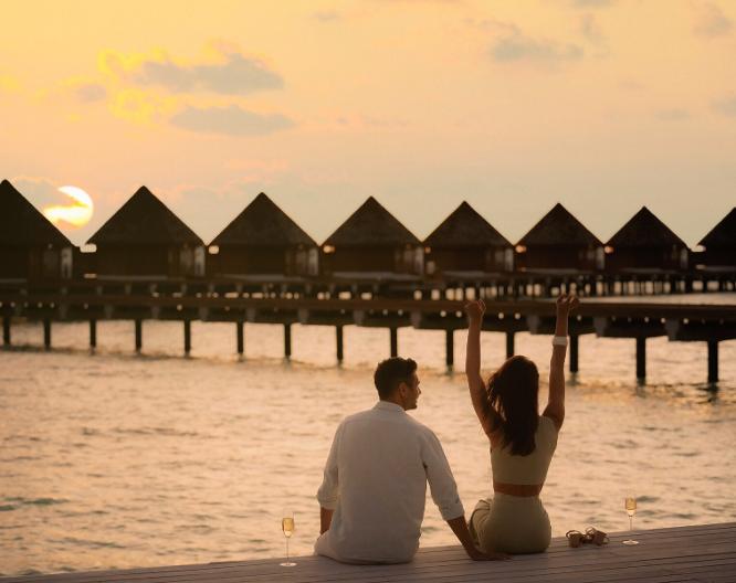Mercure Maldives Kooddoo Resort - Außenansicht
