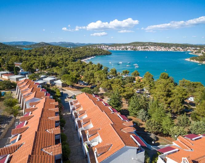 Holiday Resort Jezera Village - Außenansicht