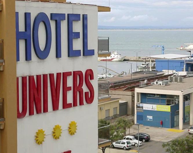 Hotel Univers - Außenansicht