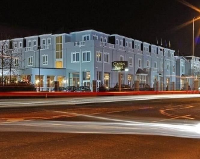 Clanree Hotel - Außenansicht