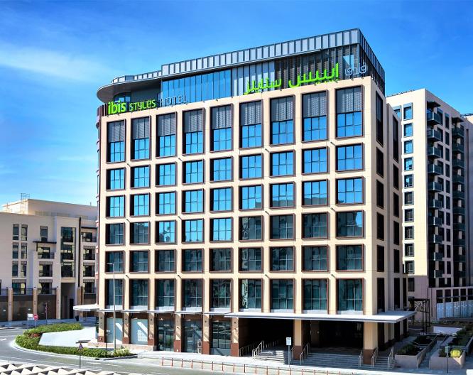 IBIS Styles Hotel Dubai Deira - Außenansicht