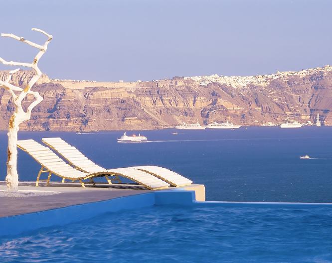 Astarte Suites - Landschaft