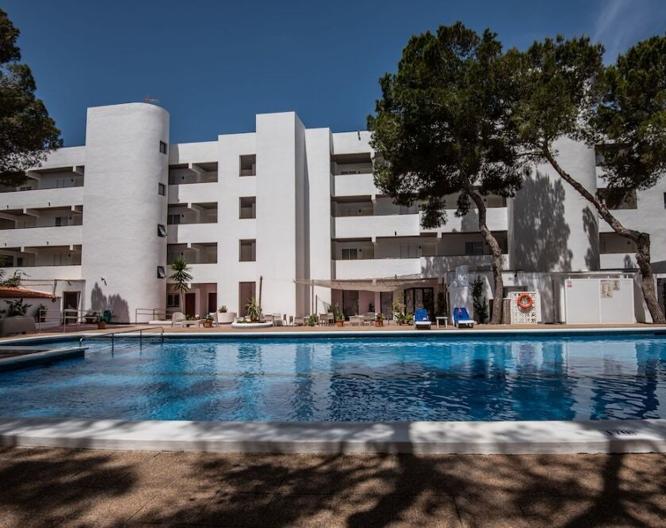 Apartamentos Es Pujols - Außenansicht