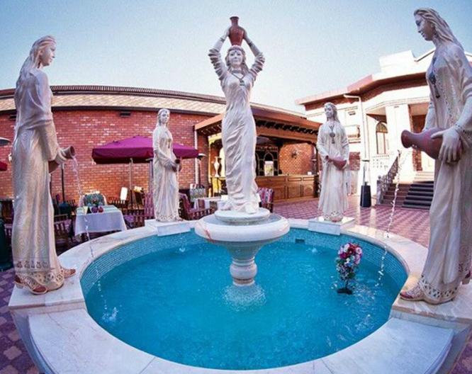 Ichan Qala Premium Class Hotel - Pool