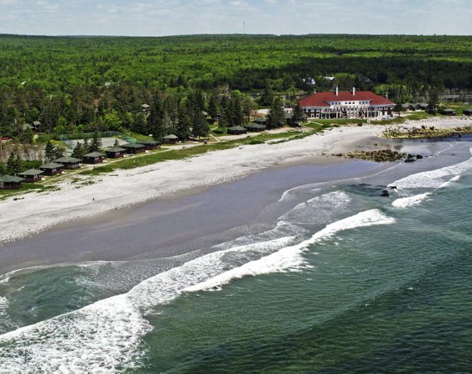 White Point Beach Resort - Außenansicht