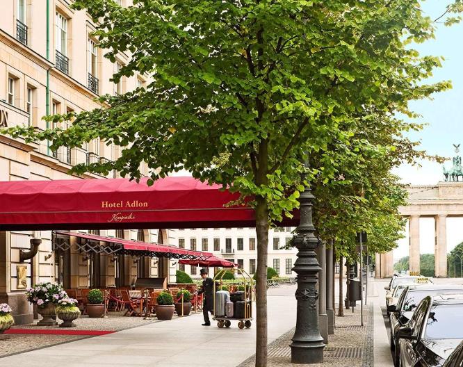 Hotel Adlon Kempinski - Außenansicht