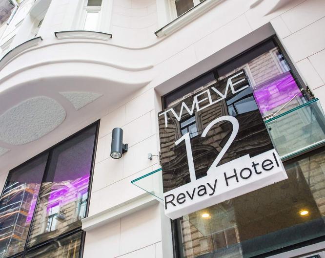 12 Revay Hotel - Außenansicht