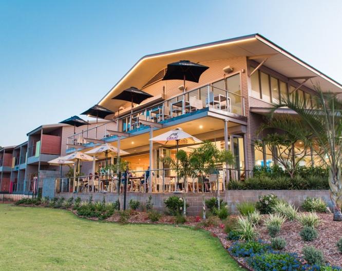 Onslow Beach Resort - Außenansicht