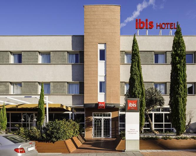 Ibis Granada - Vue extérieure