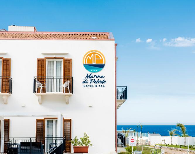 Marina di Petrolo Hotel & Spa - Vue extérieure