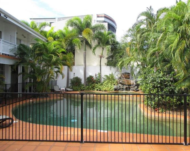 Mercure Cairns - Außenansicht