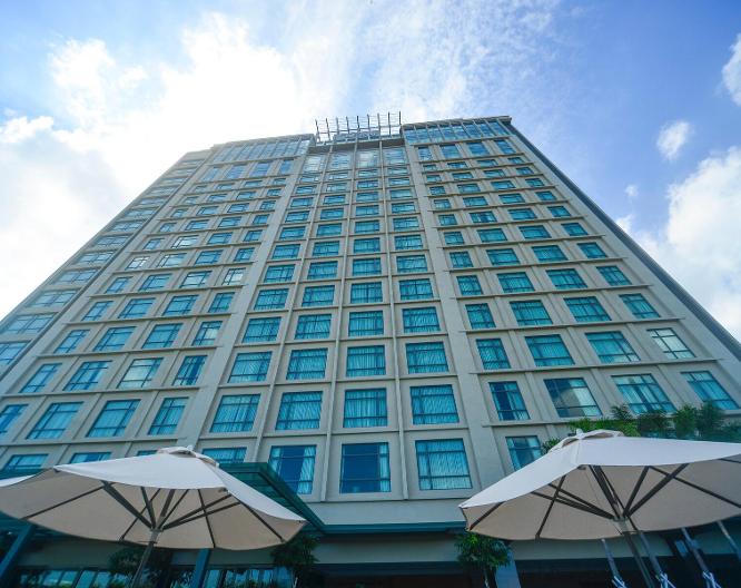 The Light Hotel Penang - Außenansicht