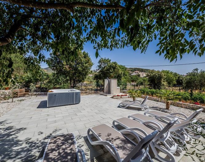 Villa Rustica Dalmatia Depandance - Außenansicht