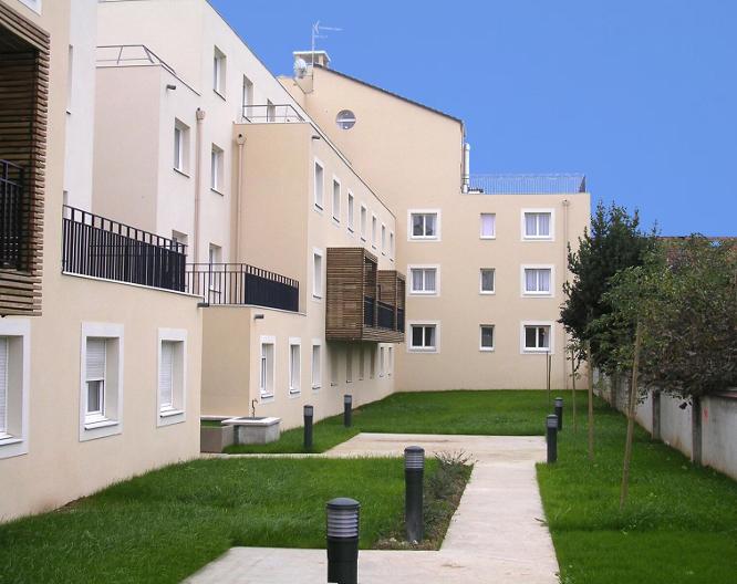 Séjours & Affaires Le Magistere - Créteil - Vue extérieure