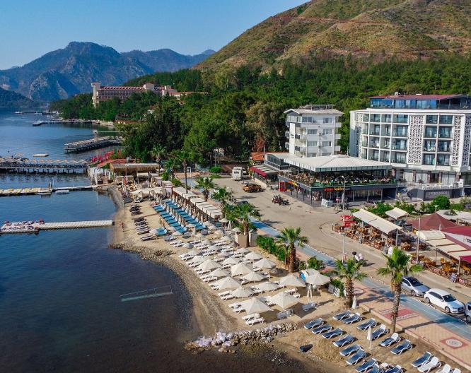 Class Beach Hotel - Außenansicht