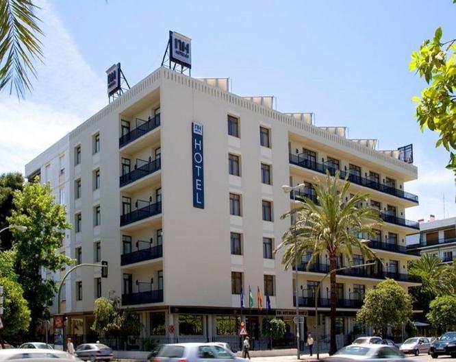 NH Avenida de Jerez - Außenansicht