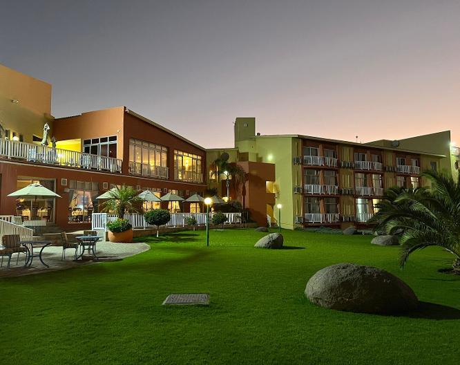 Lüderitz Nest Hotel - Außenansicht