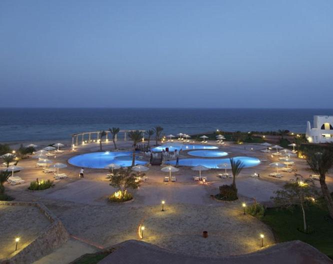 Three Corners Equinox Beach Resort - Außenansicht