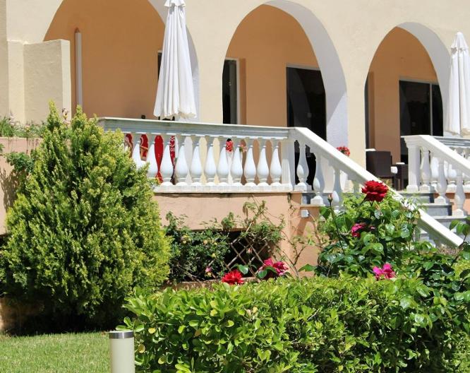 Primavera Hotel - Außenansicht