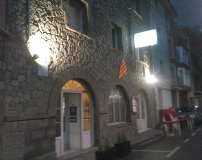 Hostal Porta de Núria - Vue extérieure