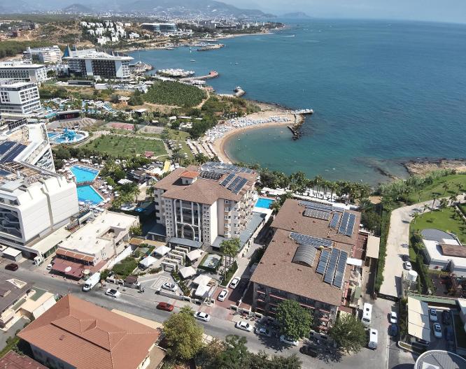 Eos Beach Hotel - Außenansicht