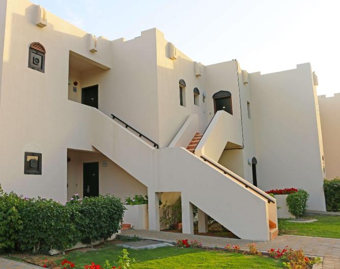 Radisson Blu Hotel & Resort Al Ain - Außenansicht
