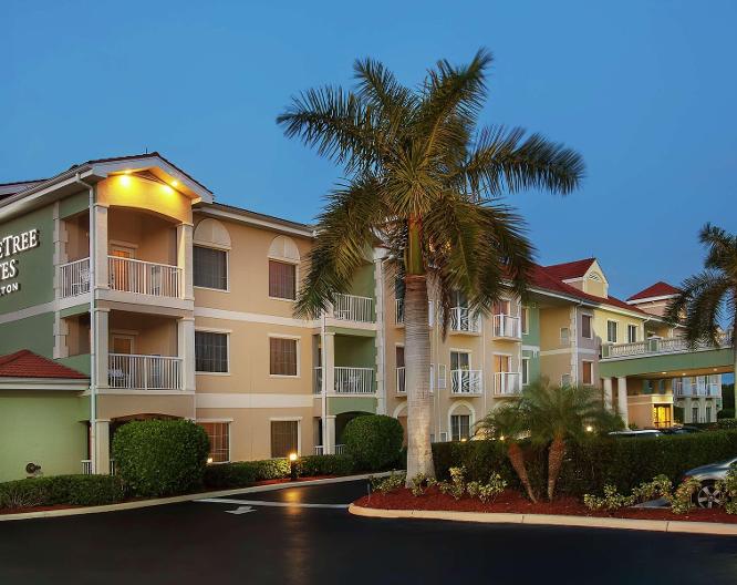 DoubleTree Suites by Hilton Hotel Naples - Vue extérieure