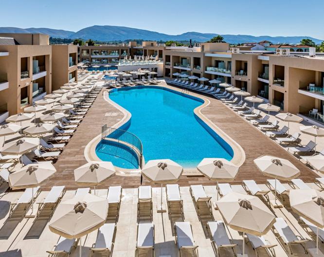 White Olive Elite Hotel - Außenansicht