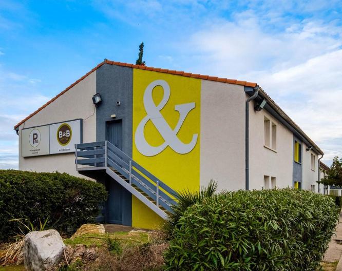 B&B Hotel Frejus Puget - Außenansicht